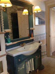 A bathroom at East Wind