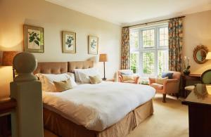 Gallery image of Ockenden Manor Hotel & Spa in Cuckfield