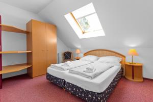 Gallery image of DAS BURGENNEST Chalet 2 - Familienchalet mit 2 Schlafzimmern - zu Fuß zur Sonnentherme in Lutzmannsburg