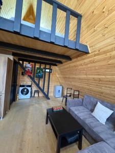 Gallery image of Pine & Sea Villas in Maltakva