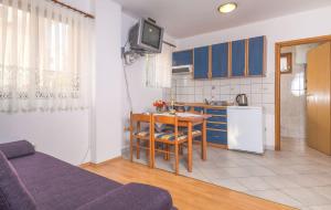 Kuchyň nebo kuchyňský kout v ubytování Apartments Cvita Sučić
