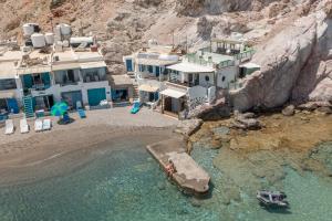 an aerial view of a house on the beach at Naya seaside apartment in Firopótamos