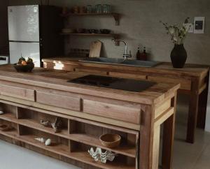 a kitchen with a sink and a counter top at Yên homestay in Phan Rang–Tháp Chàm