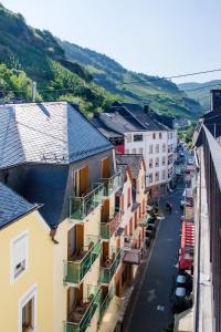 Afbeelding uit fotogalerij van Hotel Zum grünen Kranz in Zell an der Mosel