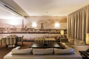Posezení v ubytování Astoria Hotel Antwerp