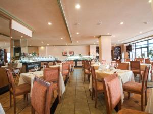 Ресторан / где поесть в Hotel Zentral Center - Adults only