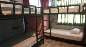 Gallery image of The 25 Hostel in Sathani Khlong Rian