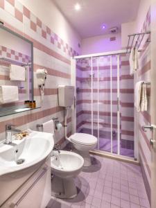 Koupelna v ubytování ACasaMia WelcHome Hotel