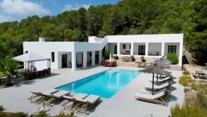 an image of a villa with a swimming pool at Villa Arenas in Sant Josep de sa Talaia +56 photos