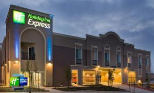 a hotel with a sign that reads houston inn express at Holiday Inn Express Benicia by IHG in Benicia