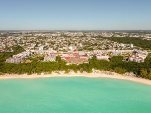 an aerial view of a beach with a resort at Paradisus by Meliá La Perla - Adults Only - Riviera Maya - All Inclusive in Playa del Carmen