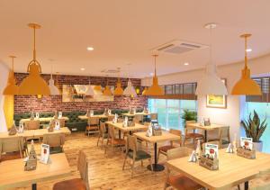 Bloom Hotel Chembur, Mumbai (updated prices 2027)