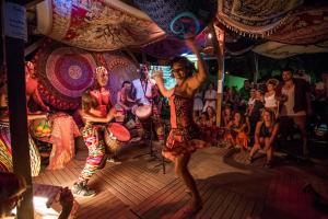 Επισκέπτες που μένουν στο Camping Cala Nova