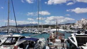 a bunch of boats docked in a harbor at Apartamento Tosca Mar 2 in Moraira