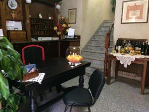 Posedenie v ubytovaní Albergo Stella