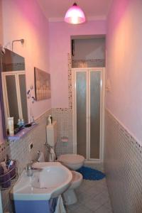 Ένα μπάνιο στο Appartamento Manola