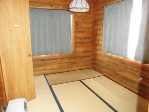 Gallery image of Log Cottage Villa Happo in Hakuba