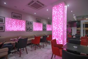 Posezení v ubytování Hotel Kenzo