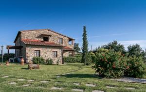 Taman di luar Agriturismo Borgo Campetroso