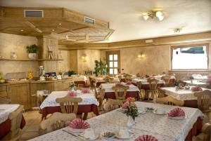 Restaurace v ubytování Hotel Garnì COSTANZA