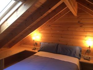 Ένα ή περισσότερα κρεβάτια σε δωμάτιο στο Camping Era Yerla D'arties