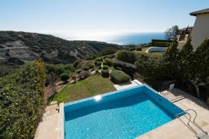 Gallery image of 2 bedroom Villa Iremos with private pool and sea views, Aphrodite Hills Resort in Kouklia
