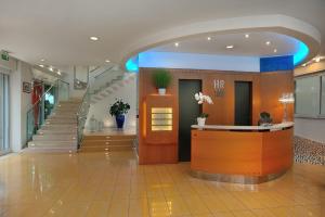 Lobbyen eller receptionen på Hotel Riviera B&B + 94 billeder