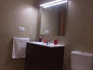 Koupelna v ubytování Apartamento Atlántico + 10 fotografií