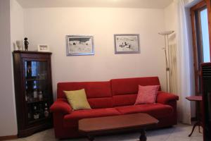 Posezení v ubytování Maison Perron CIR- VDA-LATHUILE-N0062