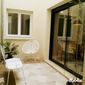 Sân trong/khu vực ngoài trời tại Les Appartements de Champagne +70 ảnh