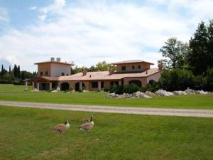 Budova, kde se the country house nachází