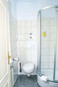 Koupelna v ubytování K-Hotel (Grüner Baum)