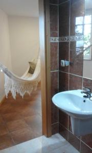 Uma casa de banho em Casa Amarante Porto