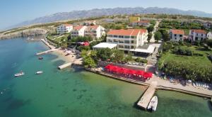 Gallery image of Hotel Vila 4m in Ražanac +21 photos
