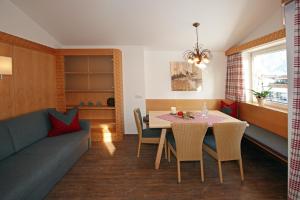 Posedenie v ubytovaní Appartements Alpenkristall