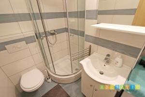 Kúpeľňa v ubytovaní Apartments Šuperba