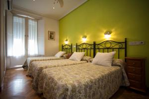 Gallery image of AVA Rooms in Madrid