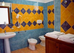 Koupelna v ubytování Hotel Montiruju