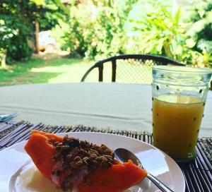 Comida in lodge ou em algum lugar perto