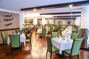 Restoranas ar kita vieta pavalgyti apgyvendinimo įstaigoje Jupiter International Hotel - Cazanchis