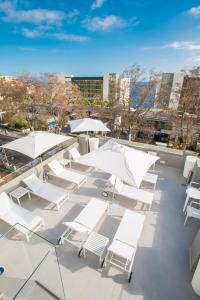 Бассейн в Apartamentos Turisticos Paraiso или поблизости