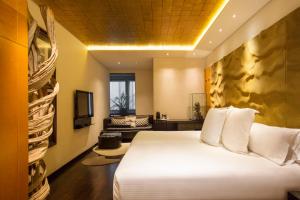 Claris Hotel & Spa GL, a Small Luxury Hotel of the World客房内的一张或多张床位