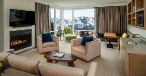 Limelight Hotel Ketchum的休息区
