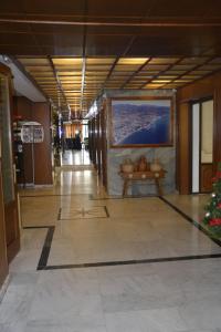 Lobby alebo recepcia v ubytovaní Apartamentos Mediterraneo