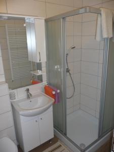 Et badeværelse på Apartments Milka