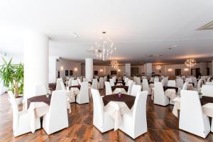 En restaurant eller et spisested på Hotel Scialì