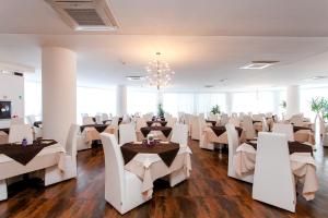 En restaurant eller et spisested på Hotel Scialì