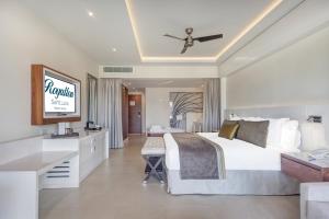 Royalton Saint Lucia, An Autograph Collection All-Inclusive Resort的休息区