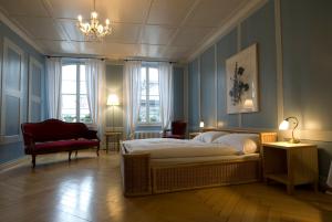 Postel nebo postele na pokoji v ubytování Hotel Restaurant Schwert Thun