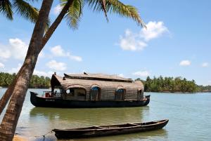 KalyānpurParadise Lagoon的相册照片